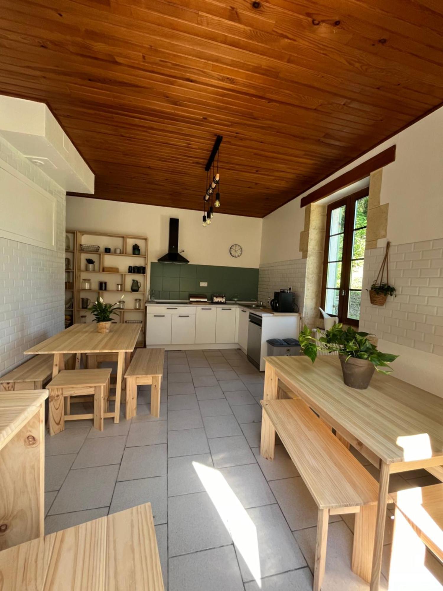 Gite Le Coup De Pompe Ecluse 47 Meilhan-sur-Garonne Buitenkant foto